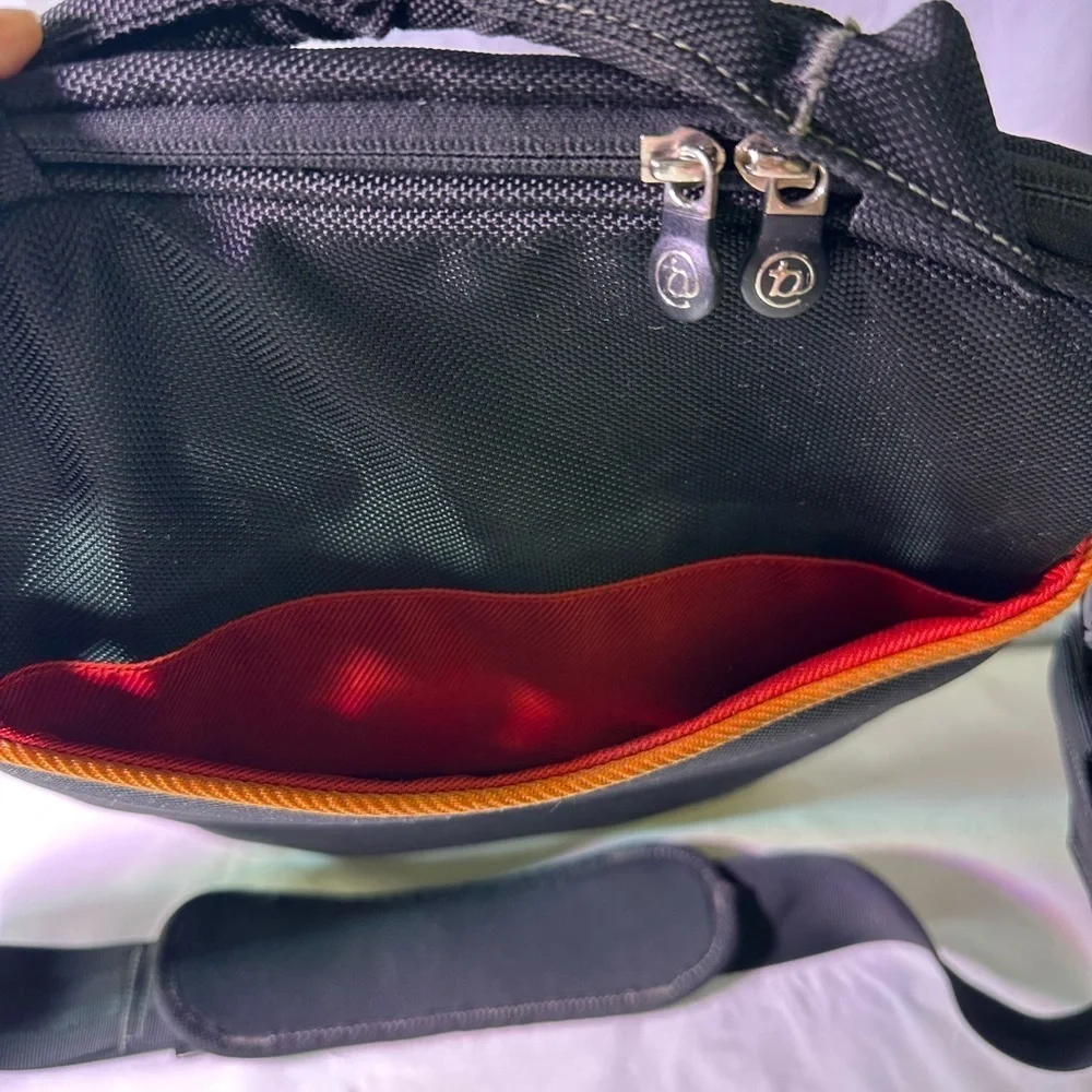 Black Laptop Carrying Case